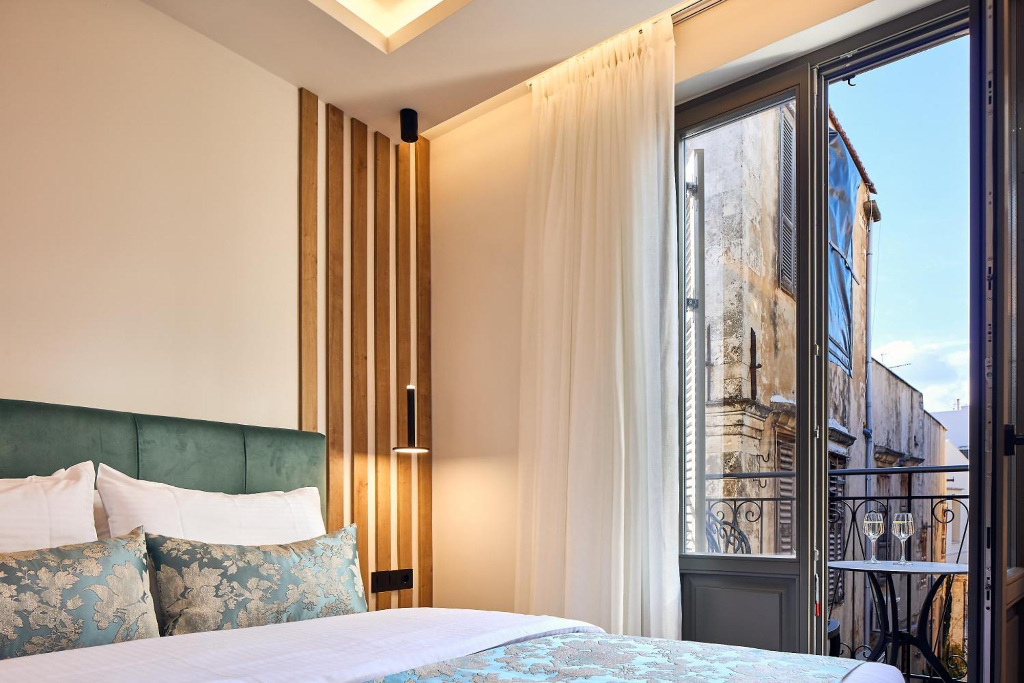 Grande Madonna Luxury Boutique Suites Rethymno  Room photo