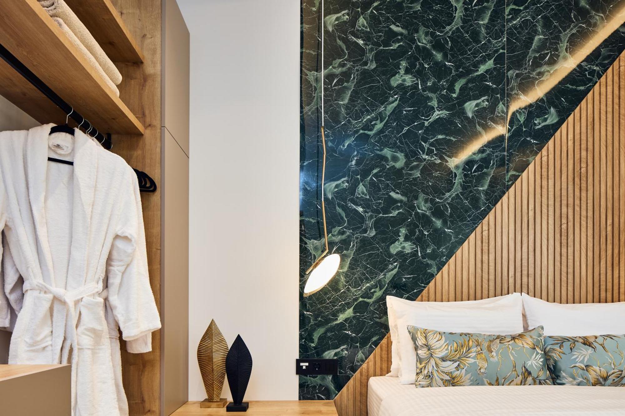Grande Madonna Luxury Boutique Suites Rethymno  Room photo